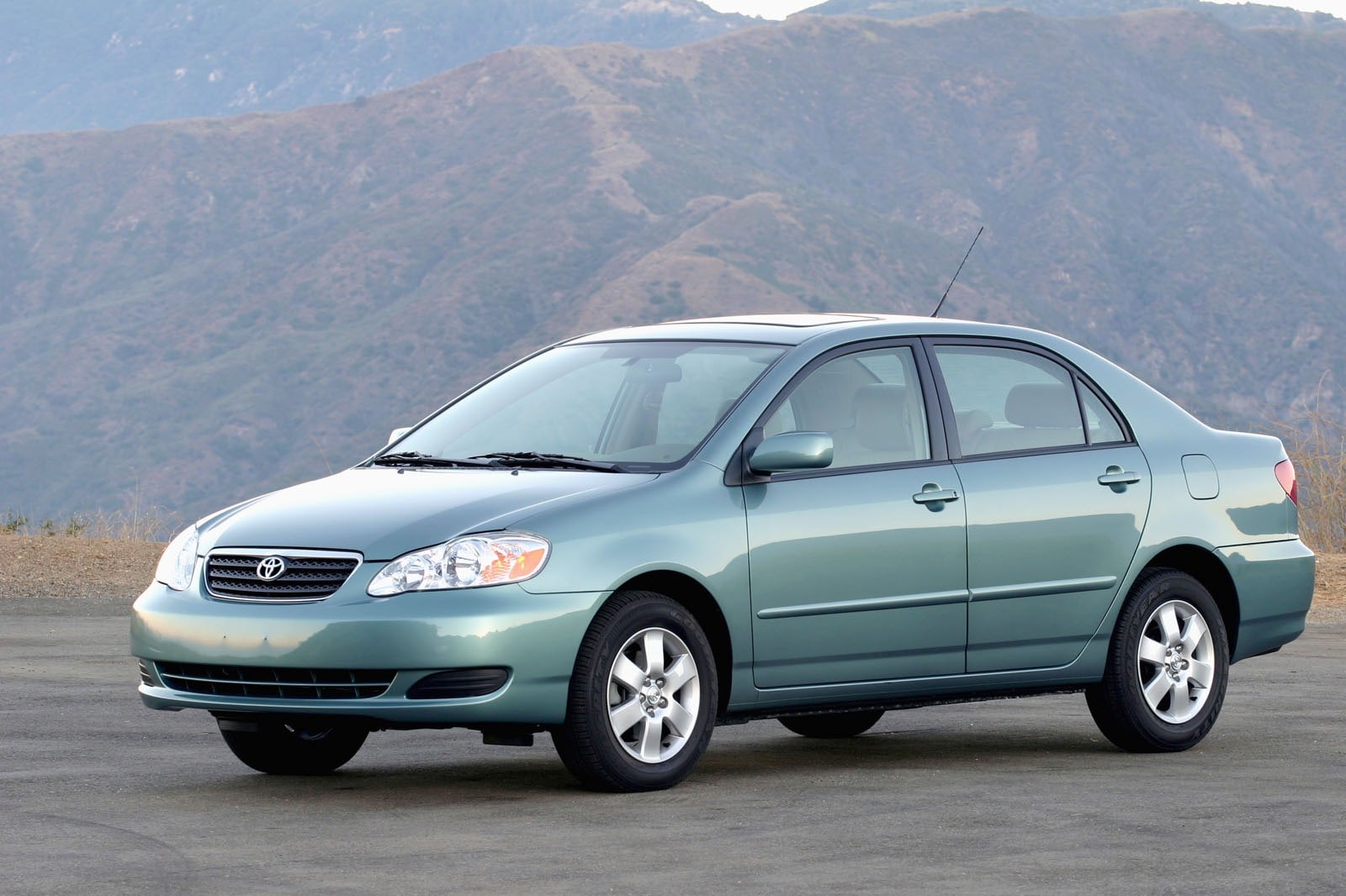 2008 Toyota Corolla, Corolla Matrix Added to Takata Airbag Recall | Edmunds