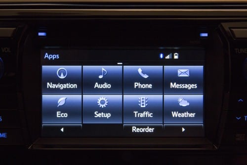 2014 Toyota Corolla Sedan S LCD Display Detail