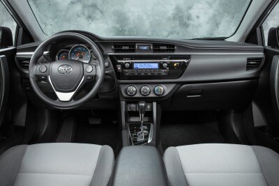 Used 2016 Toyota Corolla Le Eco Sedan Review Ratings Edmunds 2016 Toyota Corolla L Sedan Interior