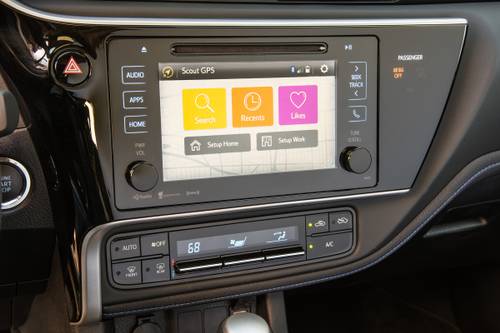 Toyota Corolla XSE Sedan Center Console