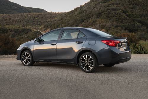 Toyota Corolla XSE Sedan Exterior