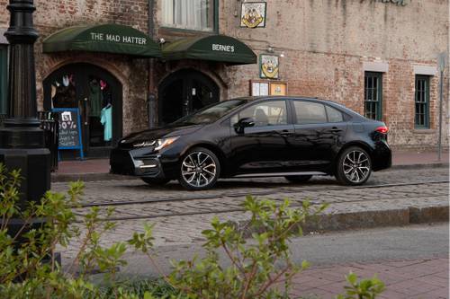Toyota Corolla XSE Sedan Lifestyle Exterior