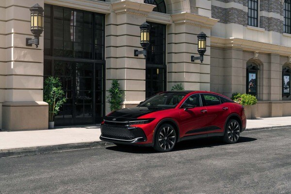 Toyota Ditches Avalon and Replaces It With Funky, High-Riding 2023 Crown