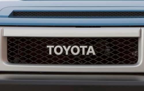 2012 Toyota FJ Cruiser Front Grille and Badging