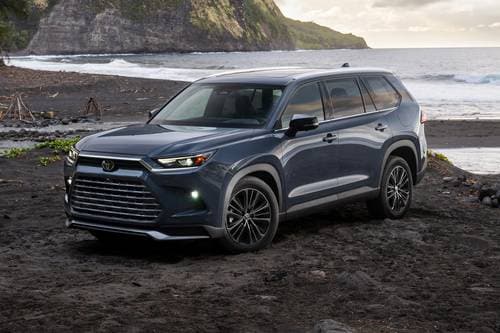 2025 Toyota Grand Highlander Hybrid Pictures - 268 Photos | Edmunds
