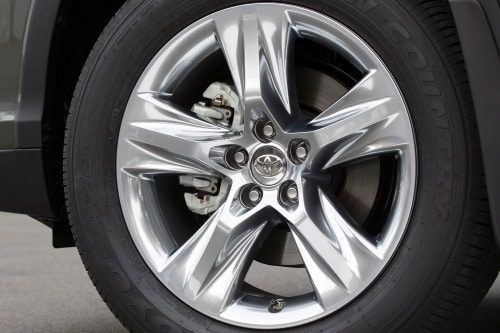 2015 Toyota Highlander Hybrid 4dr SUV Wheel