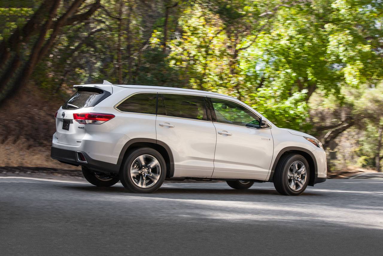 2018 Toyota Highlander Hybrid Pricing For Sale Edmunds