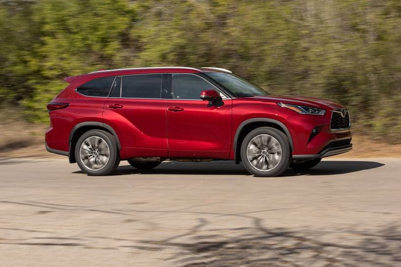 2023 Toyota Highlander Hybrid Pictures - 116 Photos | Edmunds