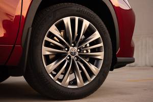 2025 Toyota Highlander Hybrid