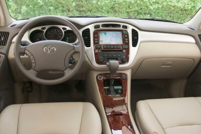 Used 2007 Toyota Highlander Sport Suv Review Ratings Edmunds 2007 Toyota Highlander Limited 4dr Suv Dashboard