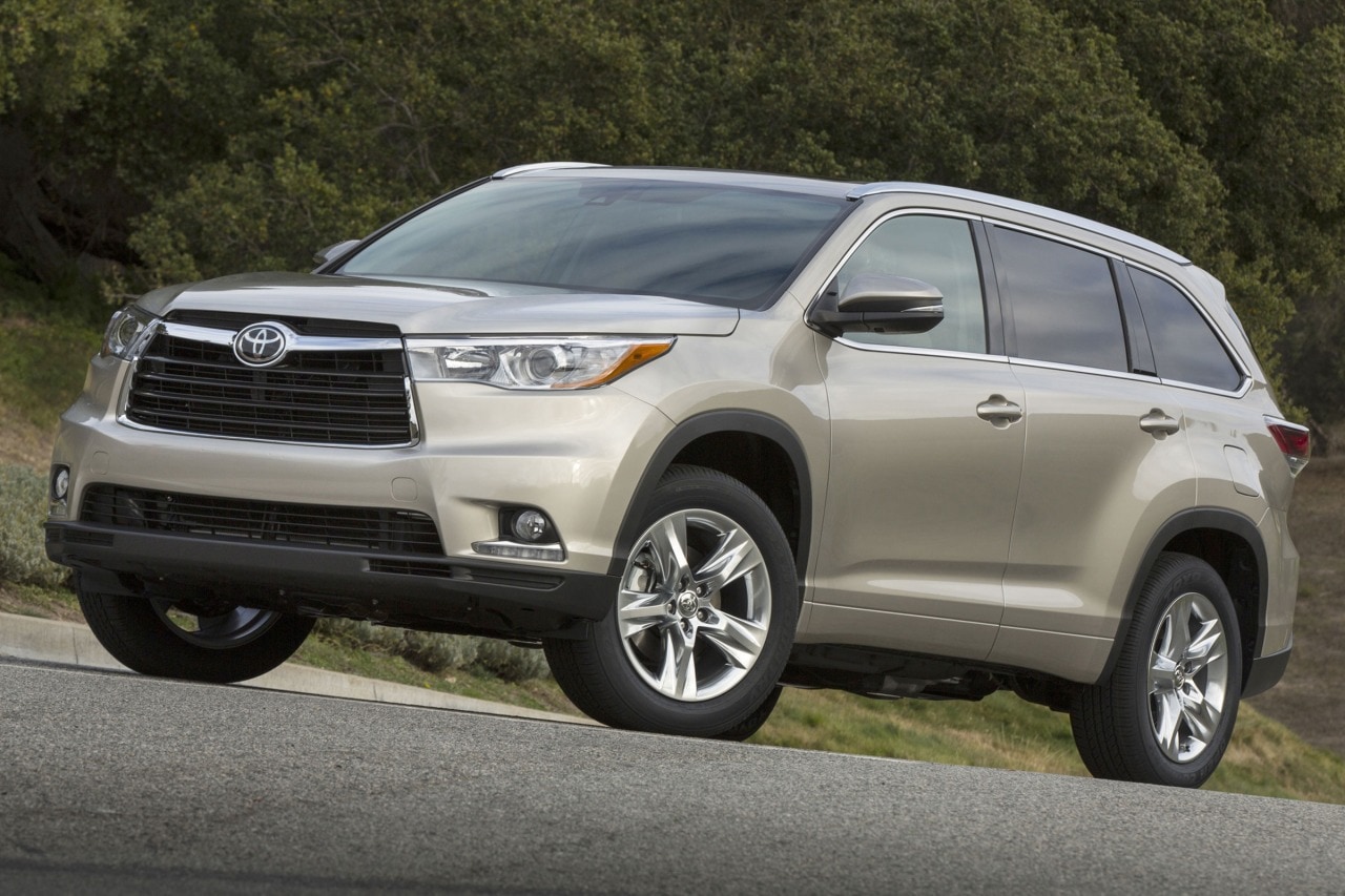 Used 2016 Toyota Highlander For Pricing Features Edmunds 2016 Toyota Highlander Limited Platinum 4dr Suv Exterior Shown