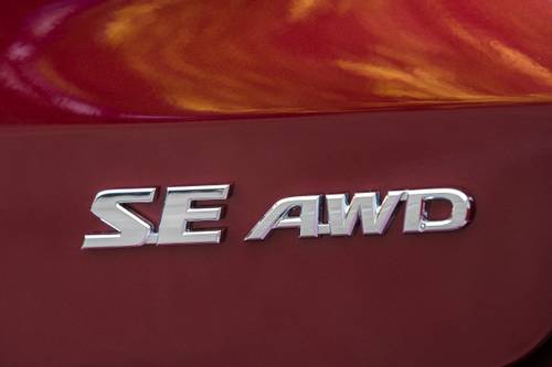 2017 Toyota Highlander SE 4dr SUV Rear Badge