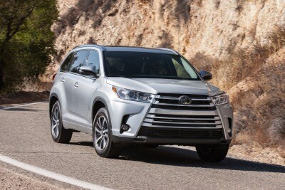 2017 Toyota Highlander Xle Suv Features Specs Edmunds 2017 Toyota Highlander Suv