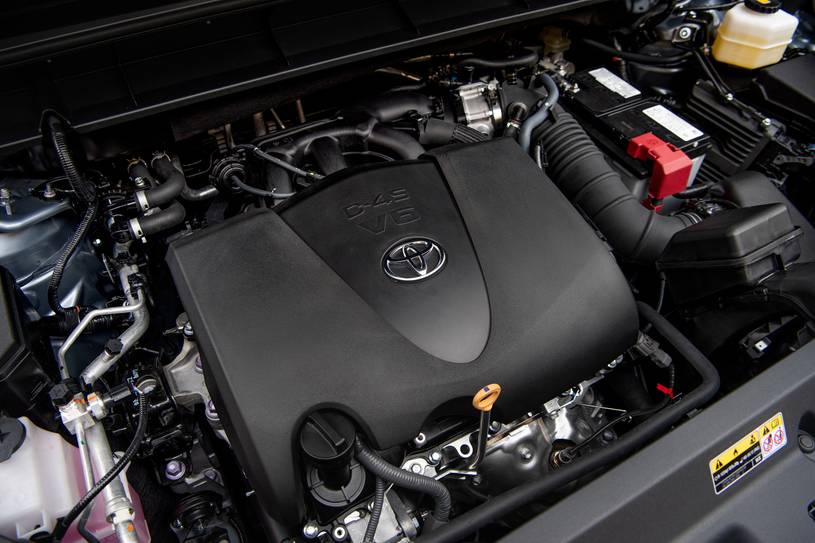 Toyota Highlander Platinum 4dr SUV 3.5L V6 Engine