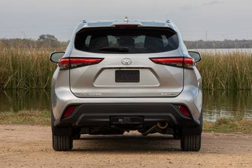Toyota Highlander XLE 4dr SUV Exterior