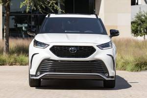 2024 Toyota Highlander