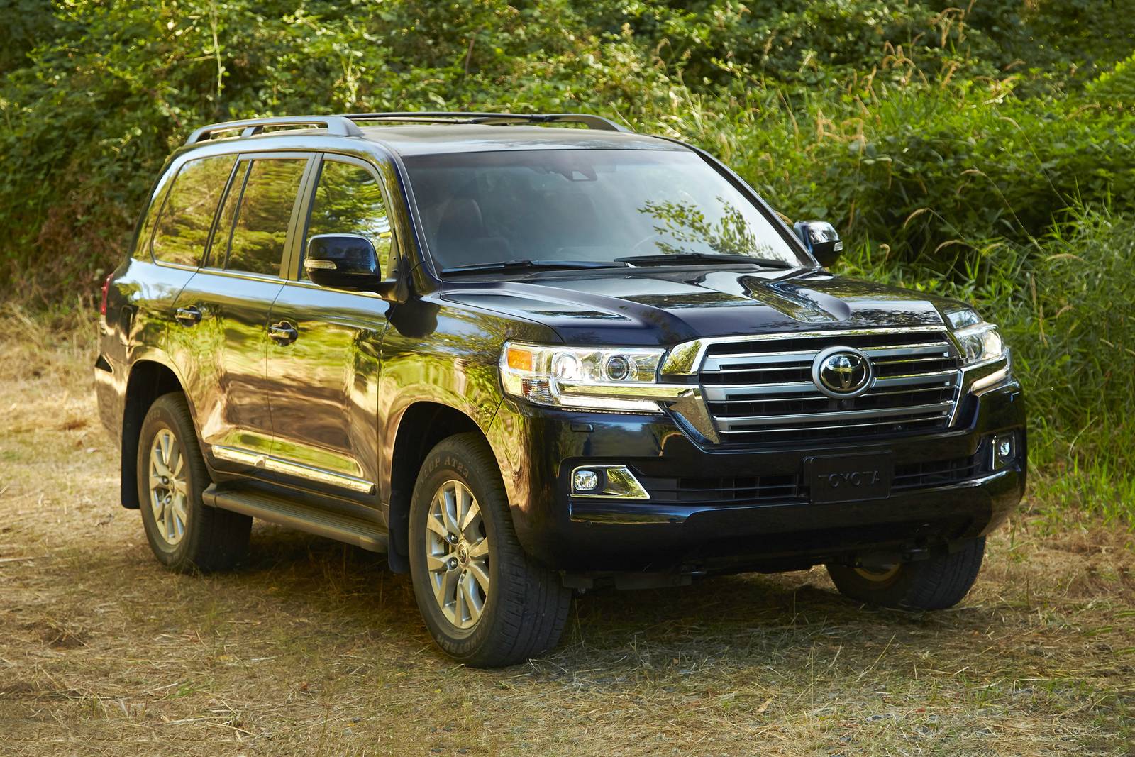 2018 Toyota Land Cruiser Review Ratings Edmunds