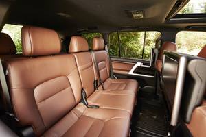 2019 Toyota Land Cruiser