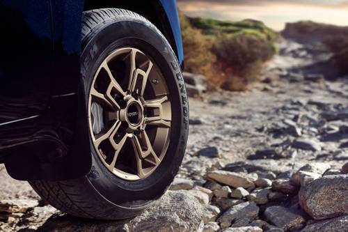Toyota Land Cruiser Heritage Edition 4dr SUV Wheel