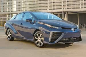 2016 Toyota Mirai Pictures - 70 Photos | Edmunds