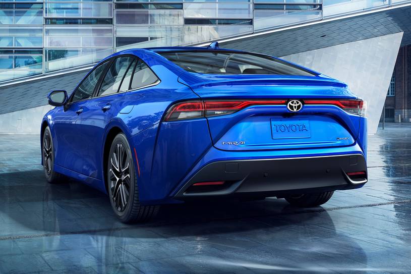 2026 Toyota Mirai XLE Sedan Exterior 2026 Toyota Mirai XLE Sedan Exterior