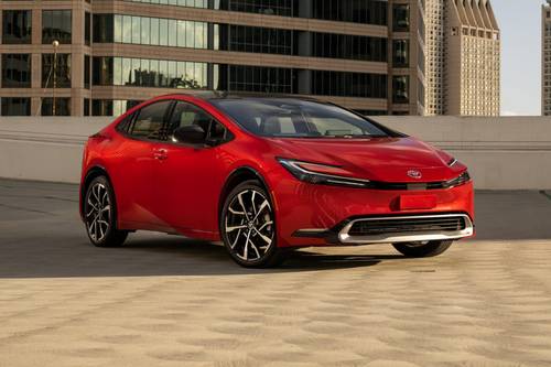 2025 Toyota Prius Plug-In Hybrid XSE Premium 4dr Hatchback Exterior Shown