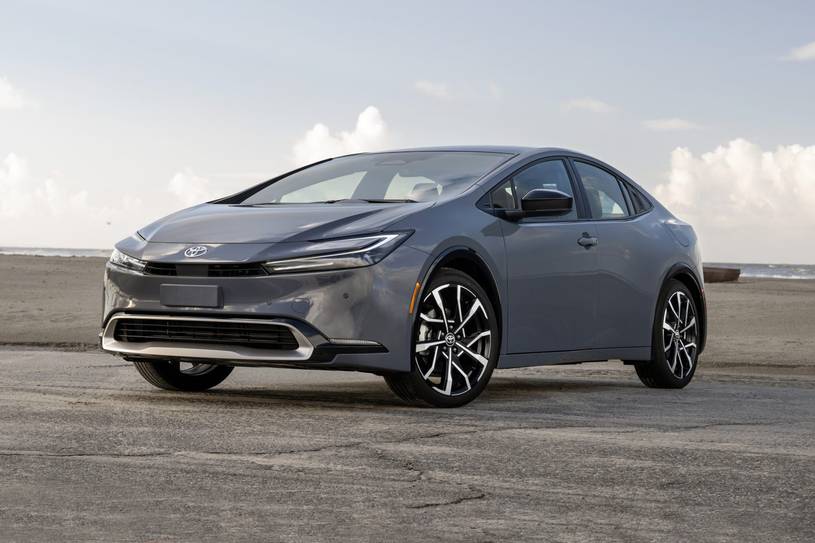 2026 Toyota Prius Plug-In Hybrid XSE Premium 4dr Hatchback Exterior