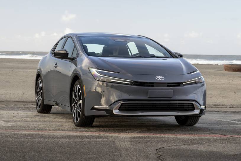 2026 Toyota Prius Plug-In Hybrid XSE Premium 4dr Hatchback Exterior Shown