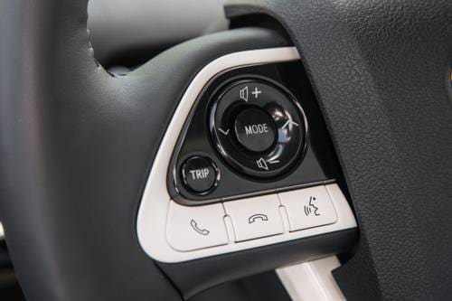 Toyota Prius Prime Advanced 4dr Hatchback Aux Controls
