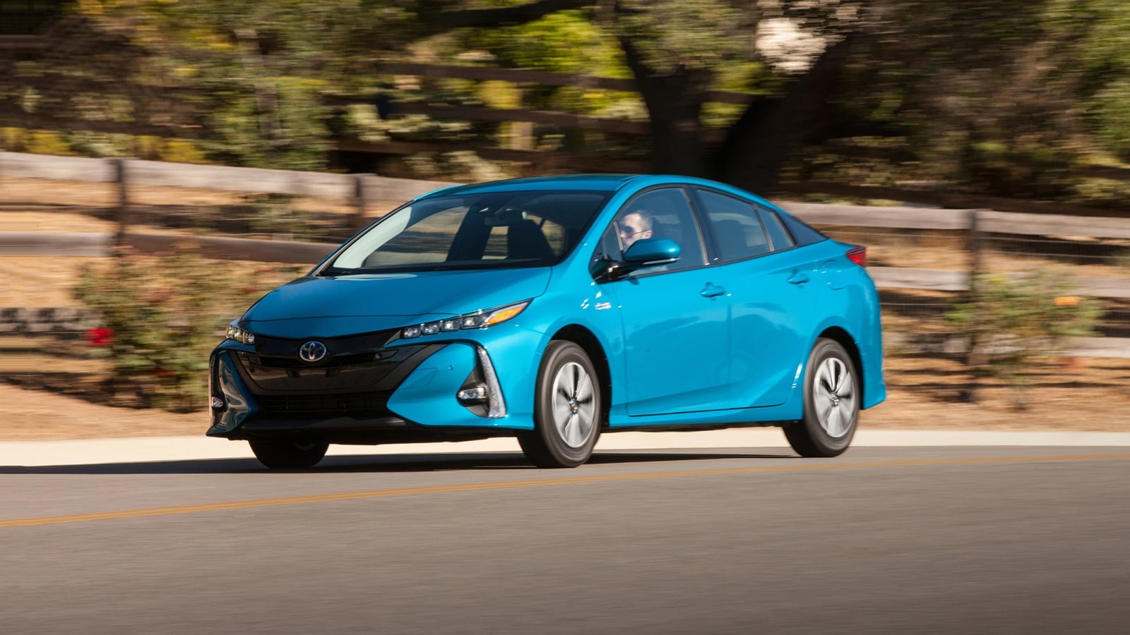 2018 Toyota Prius Prime Review Ratings Edmunds 2018 Toyota Prius Prime Review