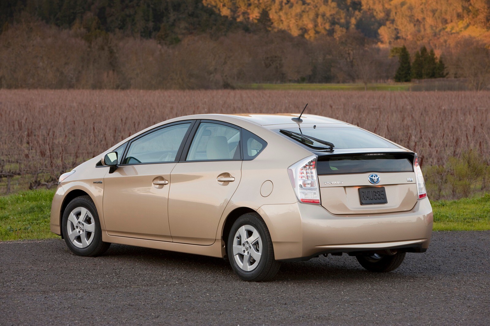 Honda, Toyota and Ford Top Edmunds' Best Used Cars for 2013 Edmunds