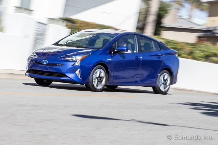 2016 Toyota Prius: What's It Like to Live With? | Edmunds