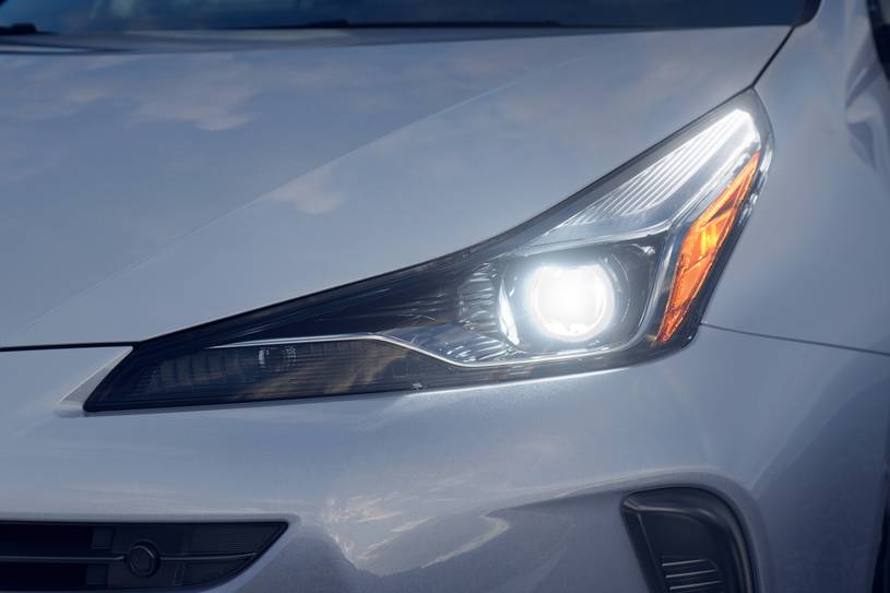 Toyota Prius XLE AWD-e 4dr Hatchback Headlamp Detail