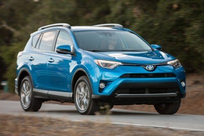 Rav4 Gas Mileage >> 2017 Toyota Rav4 Hybrid Suv Mpg Gas Mileage Data Edmunds Rav4 Gas Mileage >> 2017 Toyota Rav4 Hybrid Suv Mpg Gas Mileage Data Edmunds