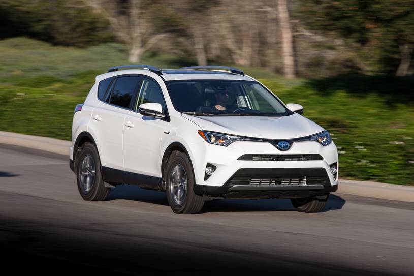 2018 Toyota RAV4 Hybrid Pictures - 173 Photos | Edmunds