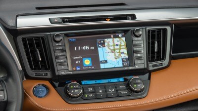 2018 Toyota Rav4 Hybrid Suv Review Edmunds The 2018 Toyota Rav4 Hybrid Has Two Available Audio Systems With Navigation