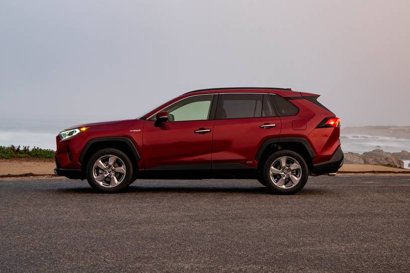 2021 Toyota RAV4 Hybrid Pictures - 138 Photos | Edmunds