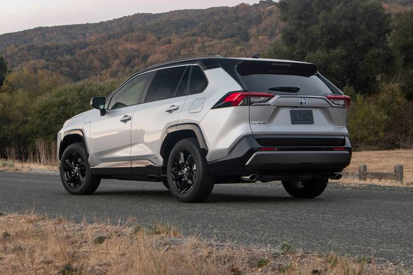 19 Rav4 2019 Toyota RAV4 Hybrid Pictures - 138 Photos | Edmunds