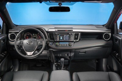 Used 2016 Toyota Rav4 Limited Suv Review Ratings Edmunds 2016 Toyota Rav4 Se 4dr Suv Dashboard