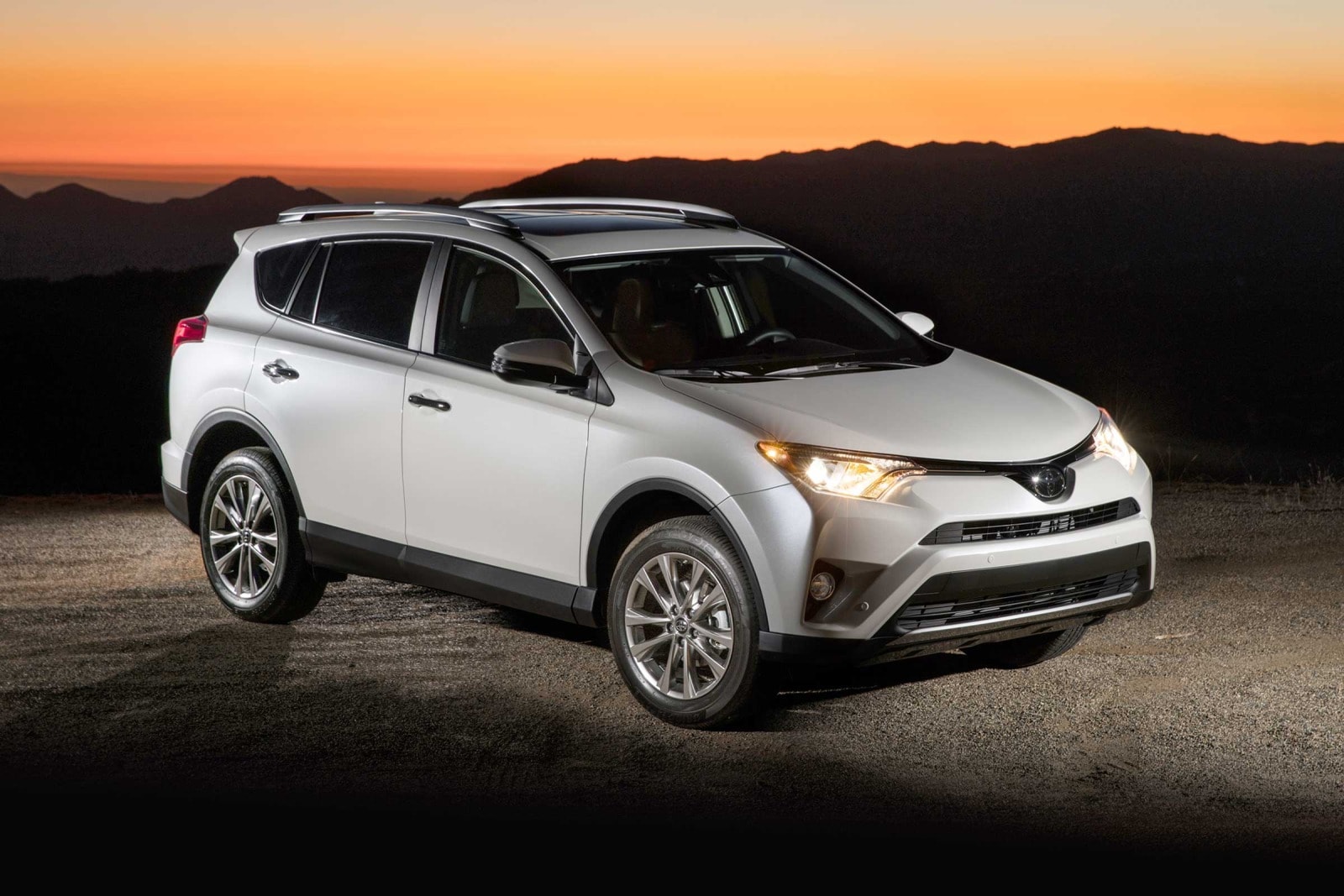2017 Toyota Rav4 Limited Edition Coast Used TOYOTA RAV4 2017 DARK BLUE