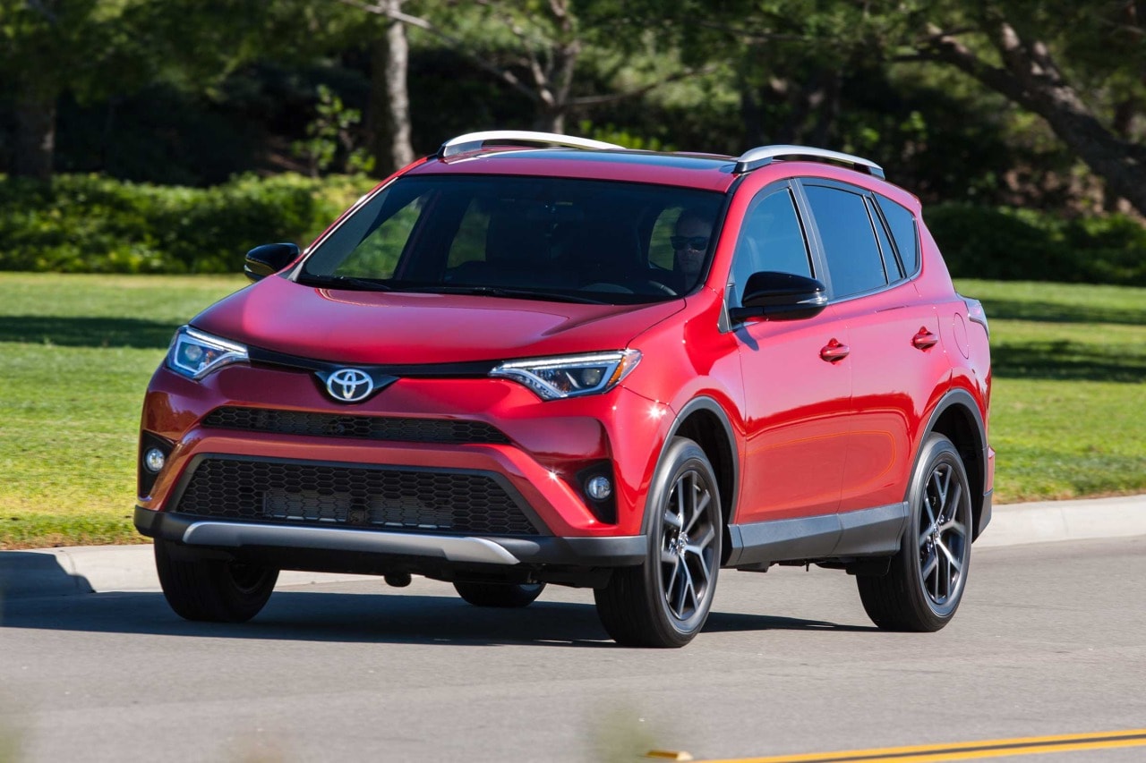 2018 Toyota RAV4 Pricing - For Sale | Edmunds