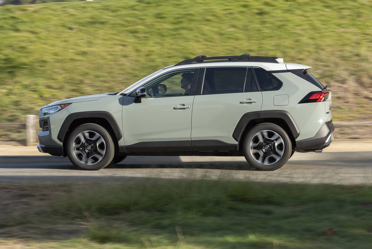 Toyota RAV4 SUV 2020