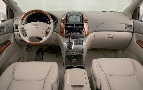 2006 Toyota Sienna XLE Limited Interior