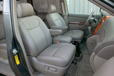 Used 2007 Toyota Sienna Pictures 111 Photos Edmunds 2007 Toyota Sienna Xle 7 Penger Minivan Interior