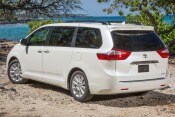 2016 Toyota Sienna Limited Premium 7-Passenger Passenger Minivan Exterior