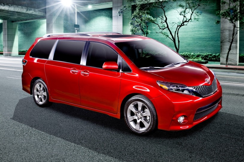 2017 Toyota Sienna SE 8-Passenger