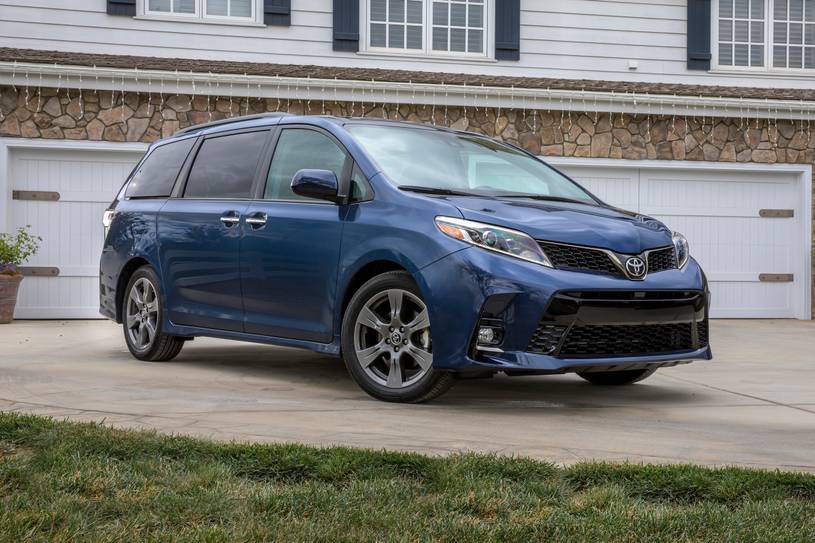 2018 Toyota Sienna Pictures 91 Photos Edmunds