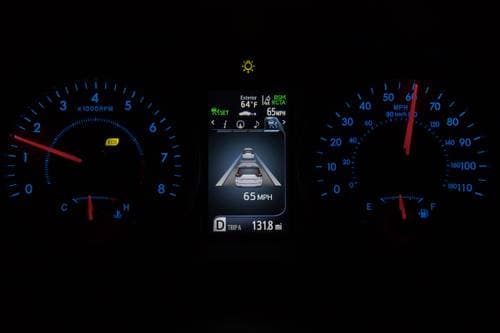2019 Toyota Sienna SE Premium 8-Passenger Passenger Minivan Gauge Cluster