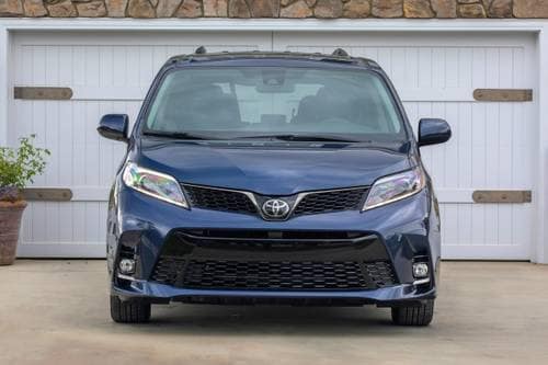 2020 Toyota Sienna SE Premium 8-Passenger Passenger Minivan Exterior