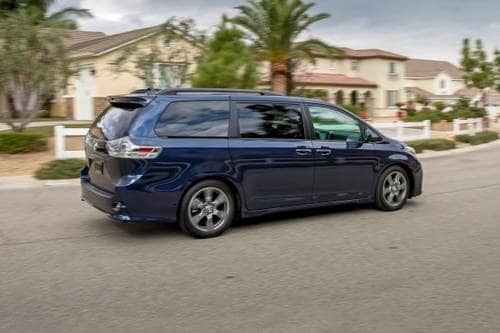 2020 Toyota Sienna SE Premium 8-Passenger Passenger Minivan Exterior